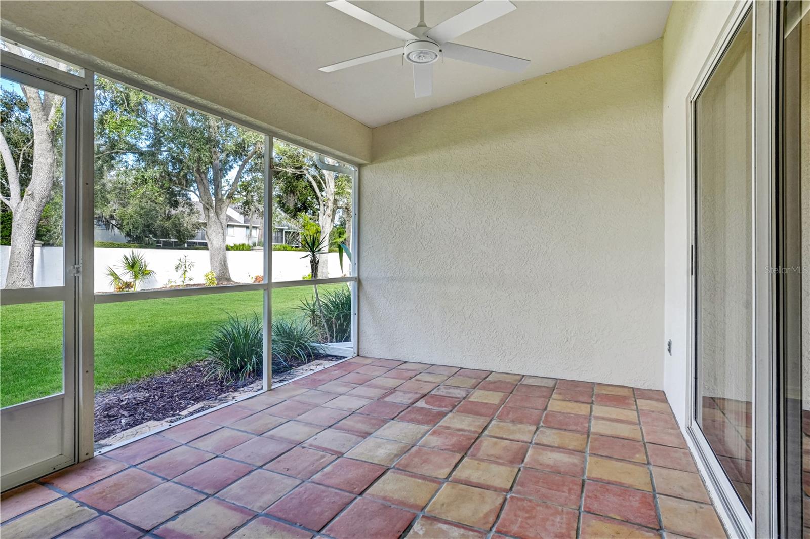 6228 COUNTRY CLUB WAY