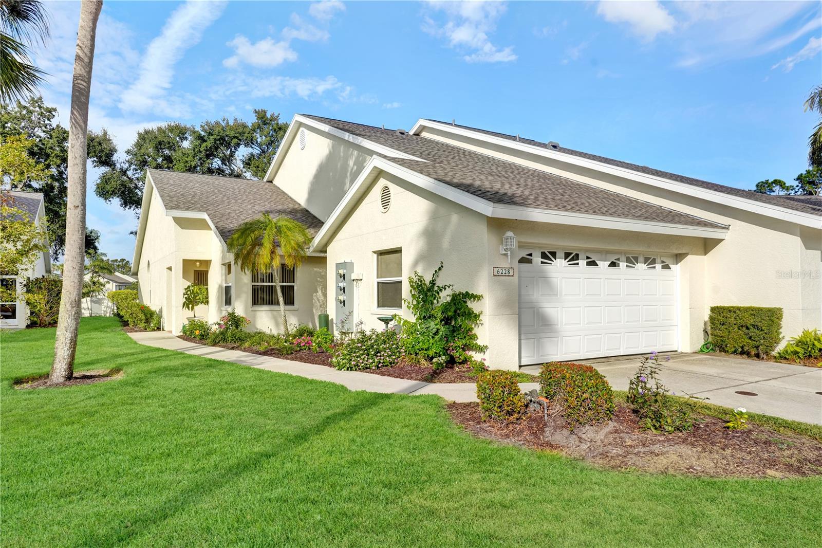 6228 COUNTRY CLUB WAY