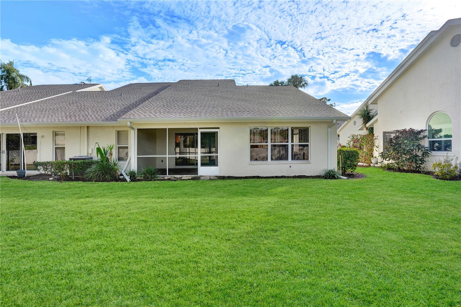 6228 COUNTRY CLUB WAY