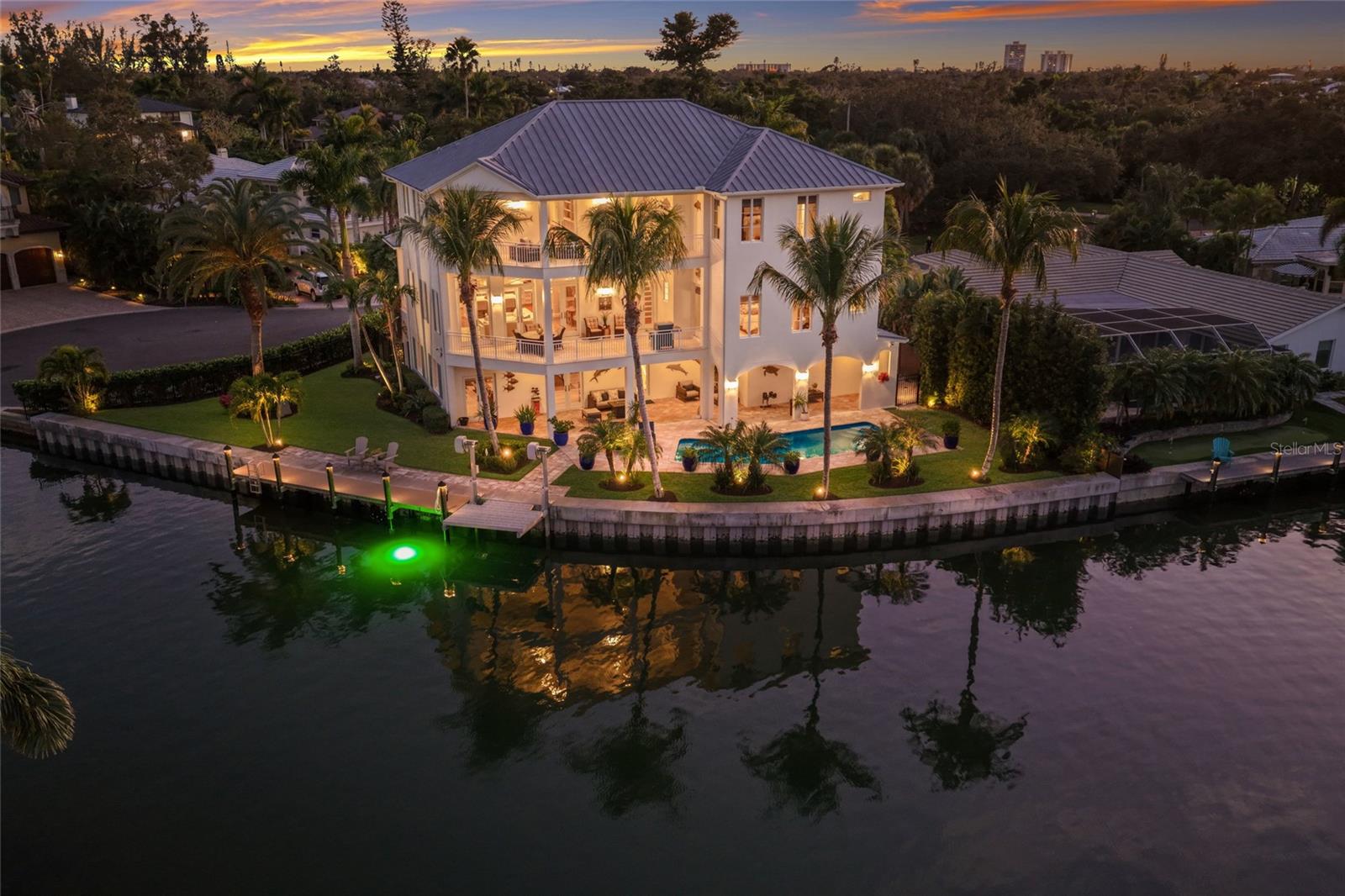 750 SIESTA KEY CIR