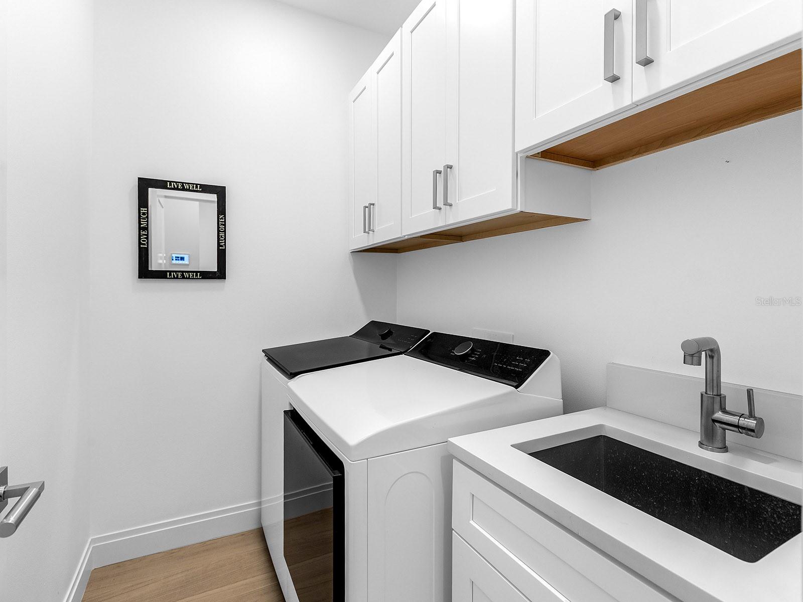 4022 PENSHURST PARK