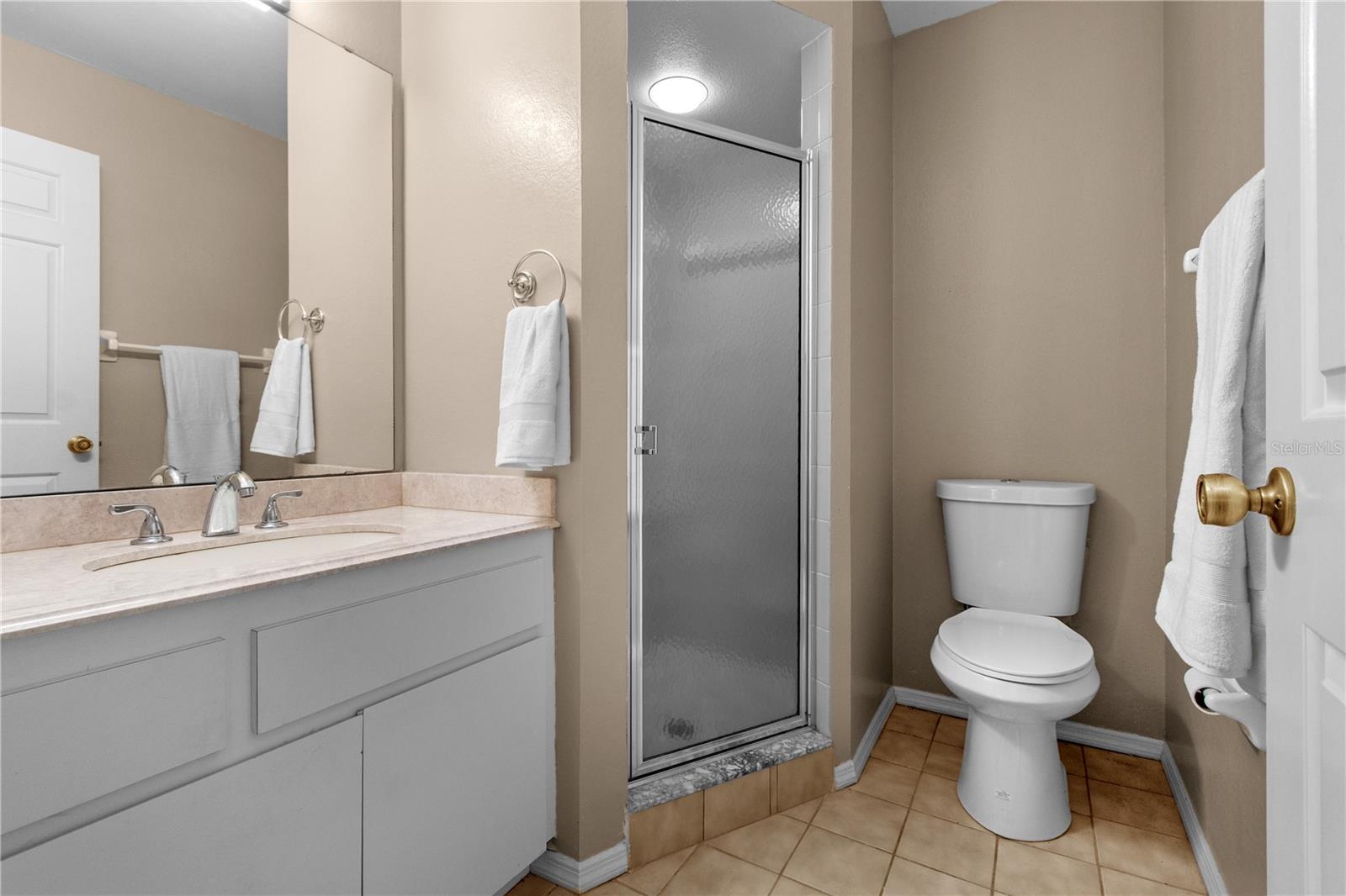 922 CAPRI ISLES BLVD #217