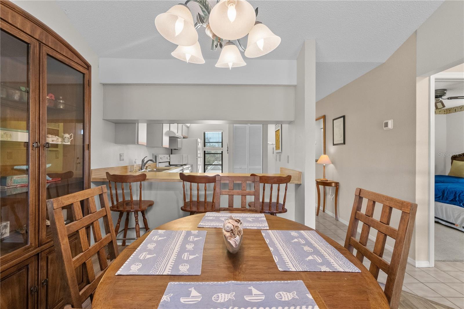 922 CAPRI ISLES BLVD #217