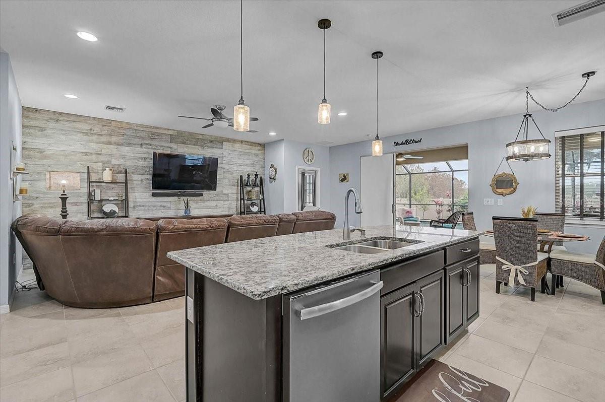 7893 PEACEFUL PAR DR