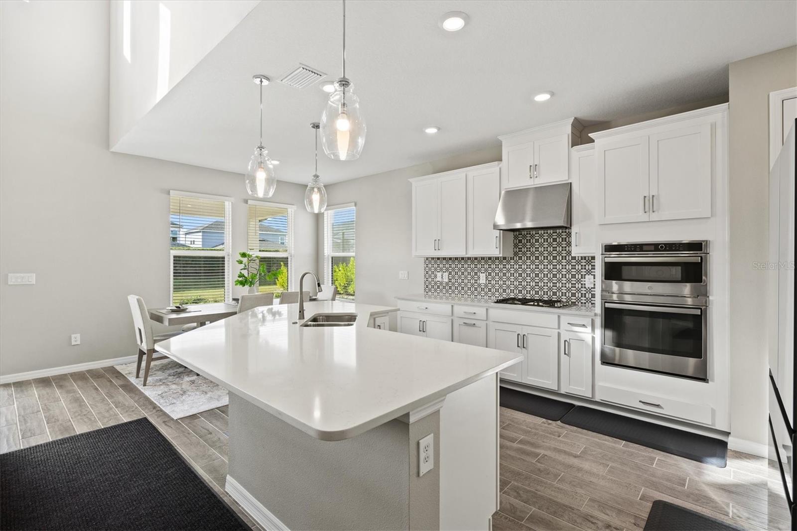 9312 TEQUILA SUNRISE DR