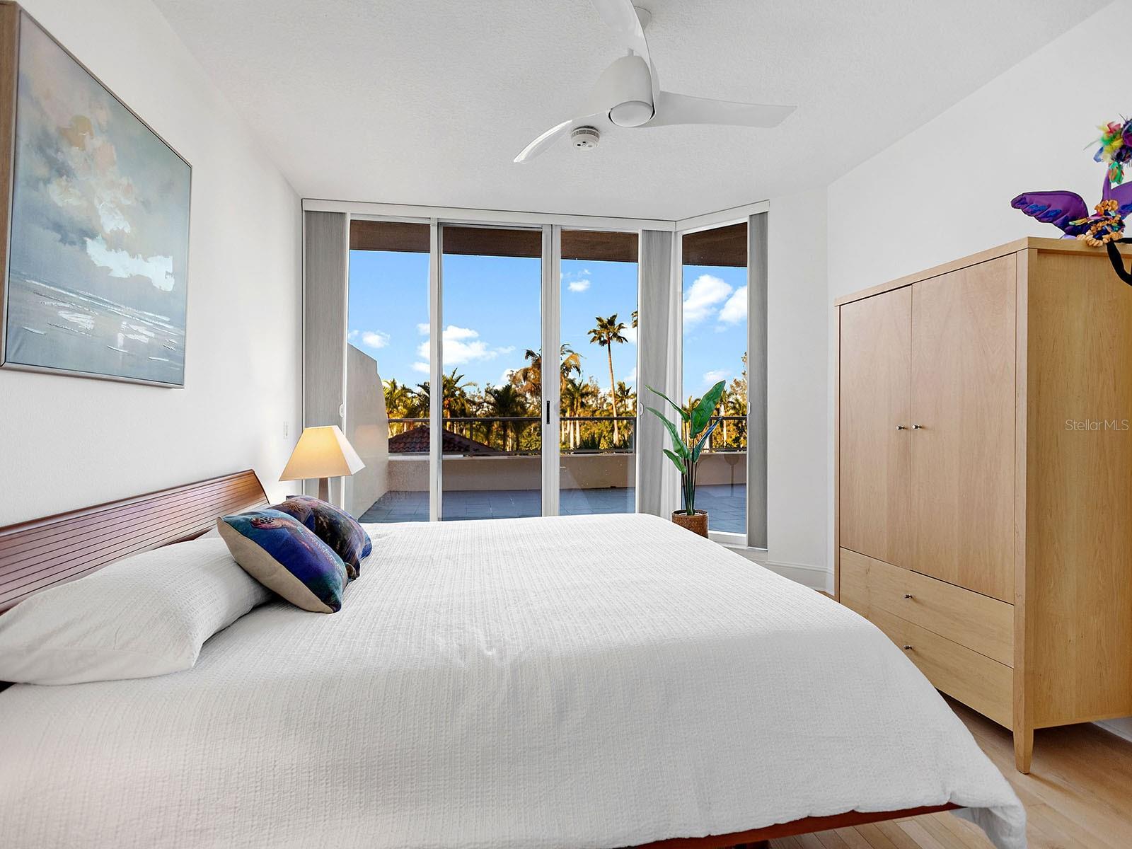 3040 GRAND BAY BLVD #213