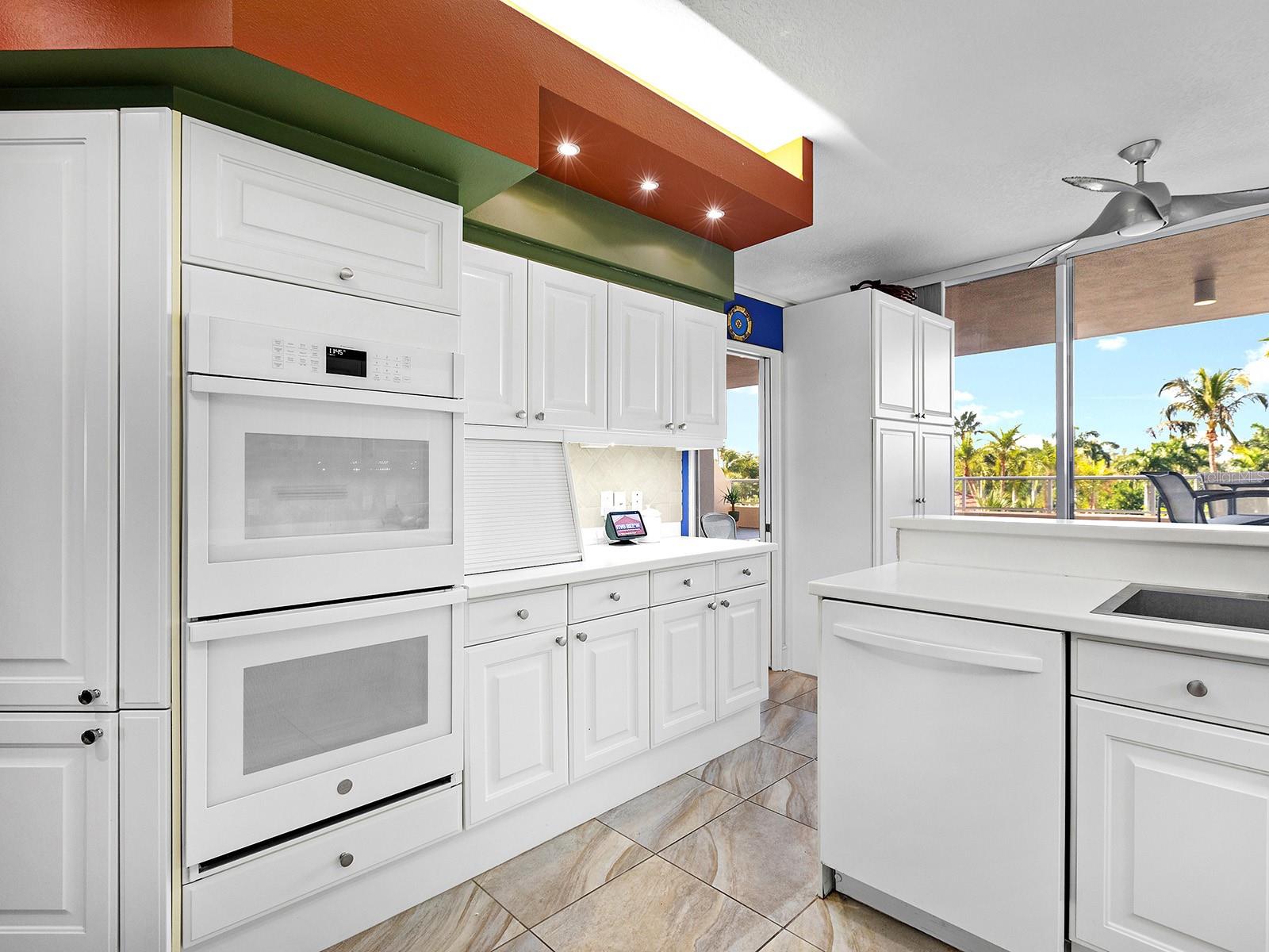 3040 GRAND BAY BLVD #213