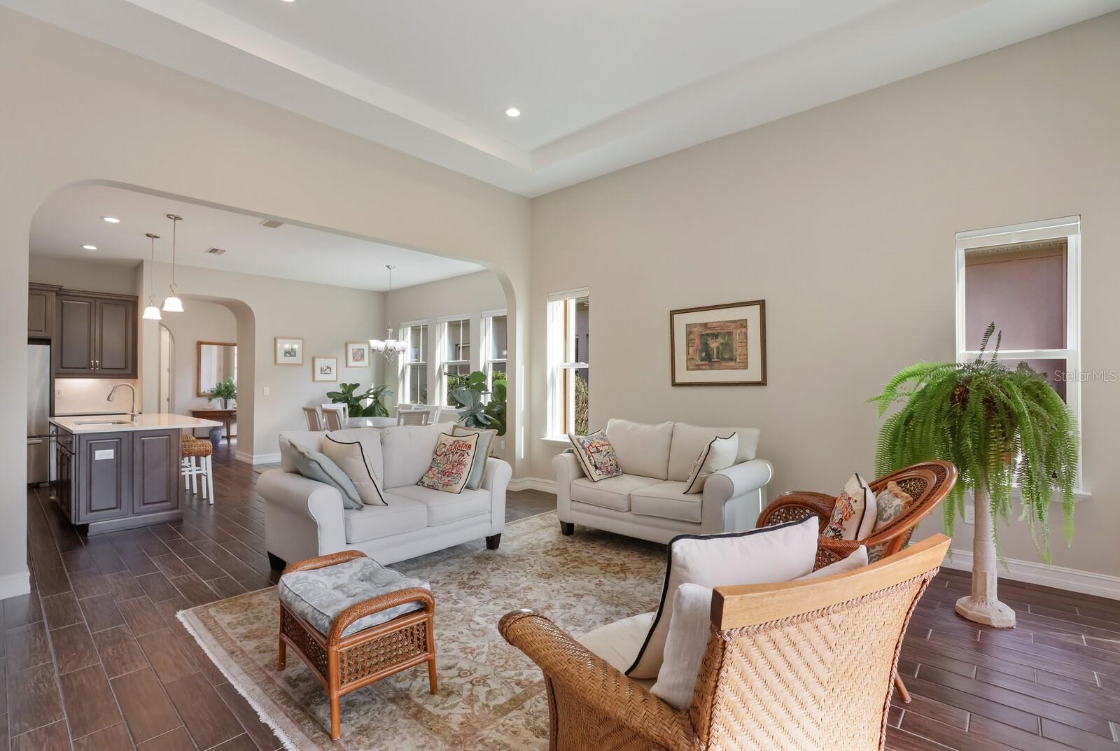 2402 STARWOOD CT
