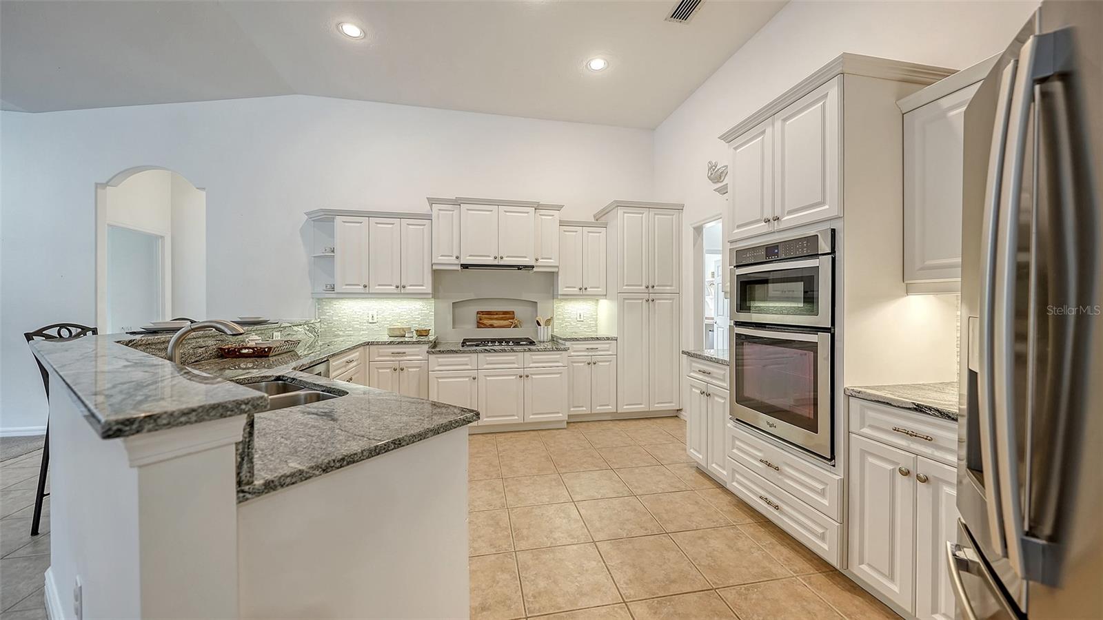 9506 ROYAL CALCUTTA PL