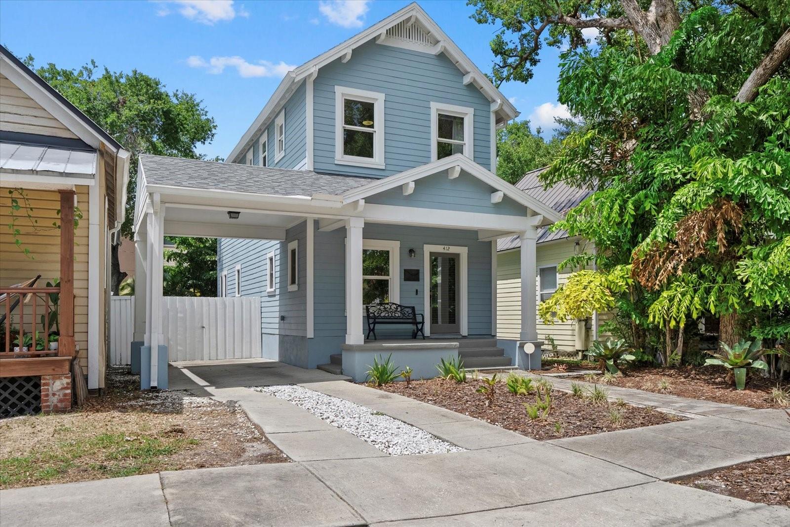412 E AMELIA AVE