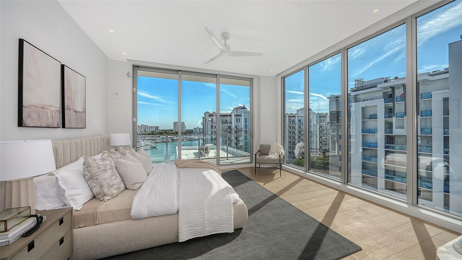 253 GOLDEN GATE POINT #703