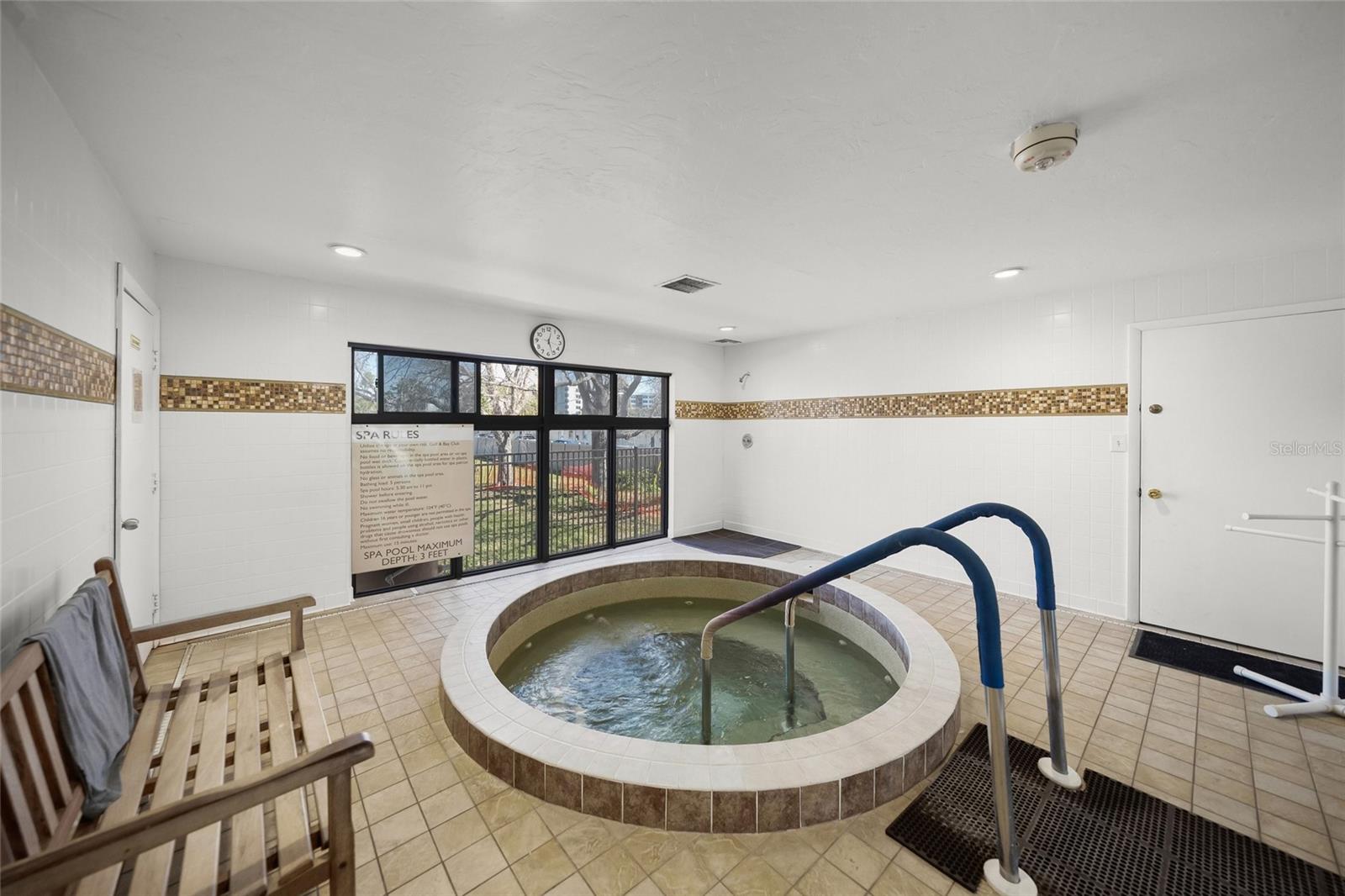 5750 MIDNIGHT PASS RD #704E