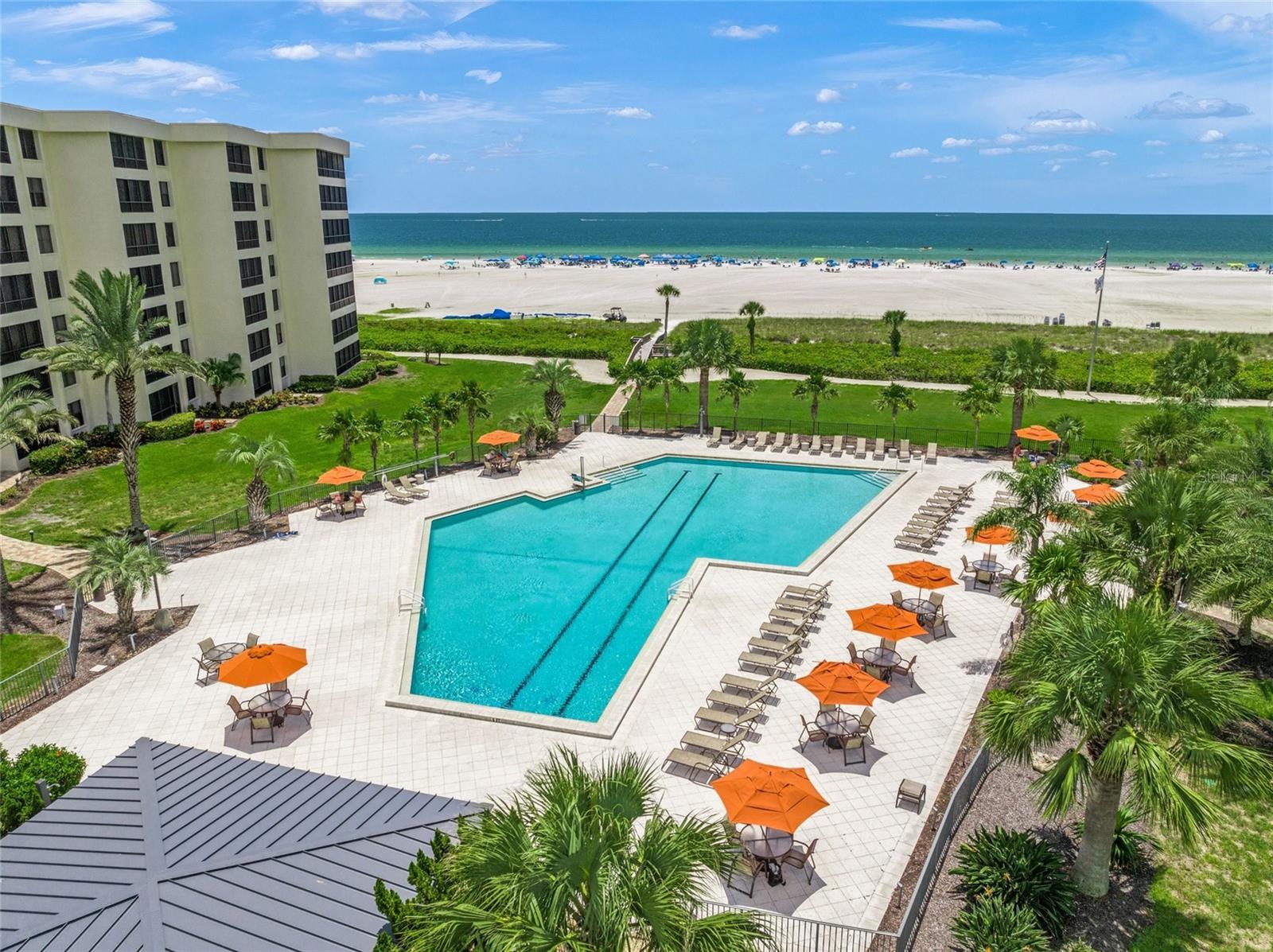 5750 MIDNIGHT PASS RD #704E