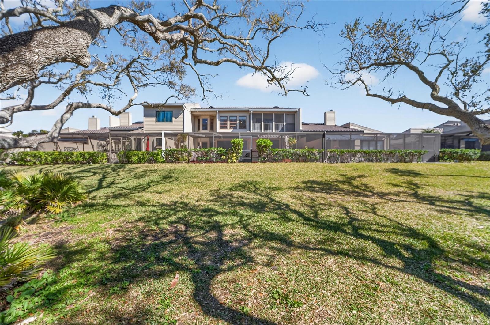 2155 HARBOURSIDE DR #804