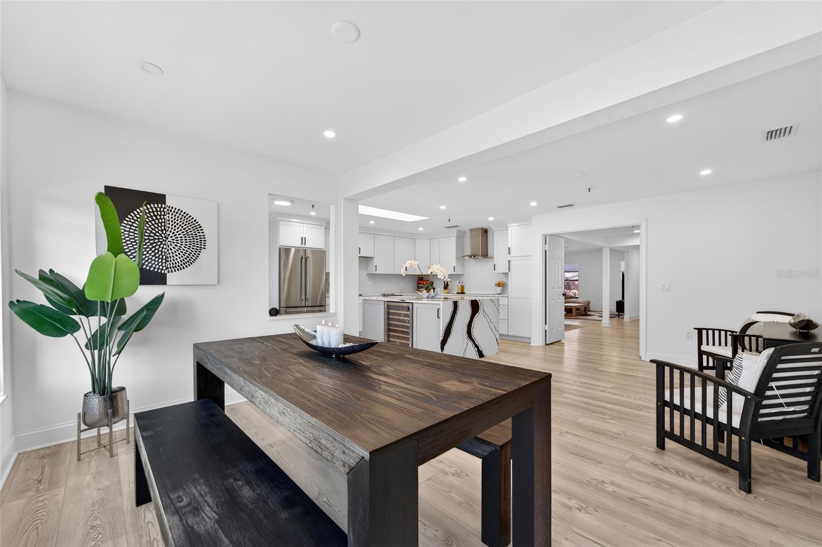 2155 HARBOURSIDE DR #804