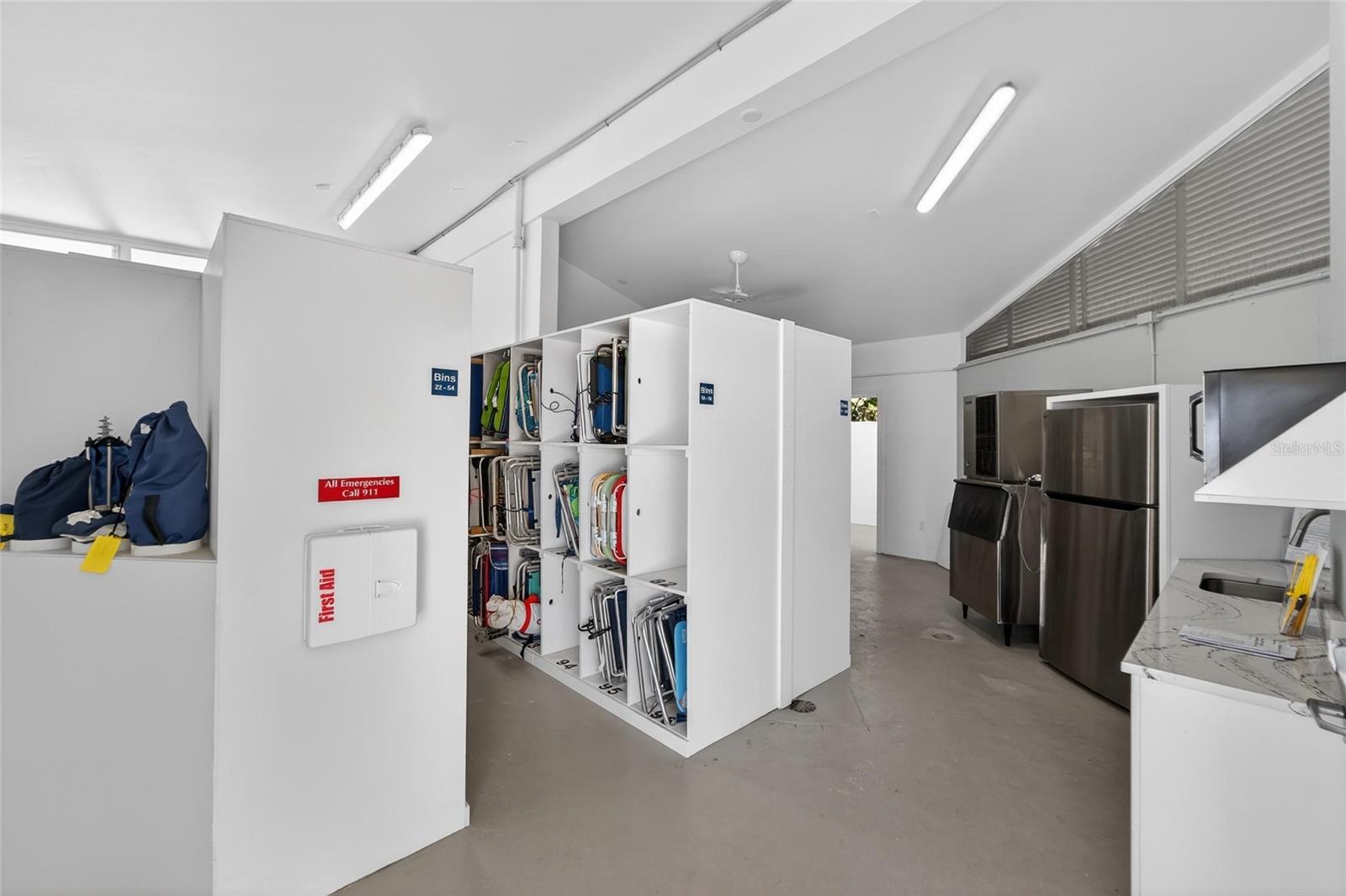 2155 HARBOURSIDE DR #804