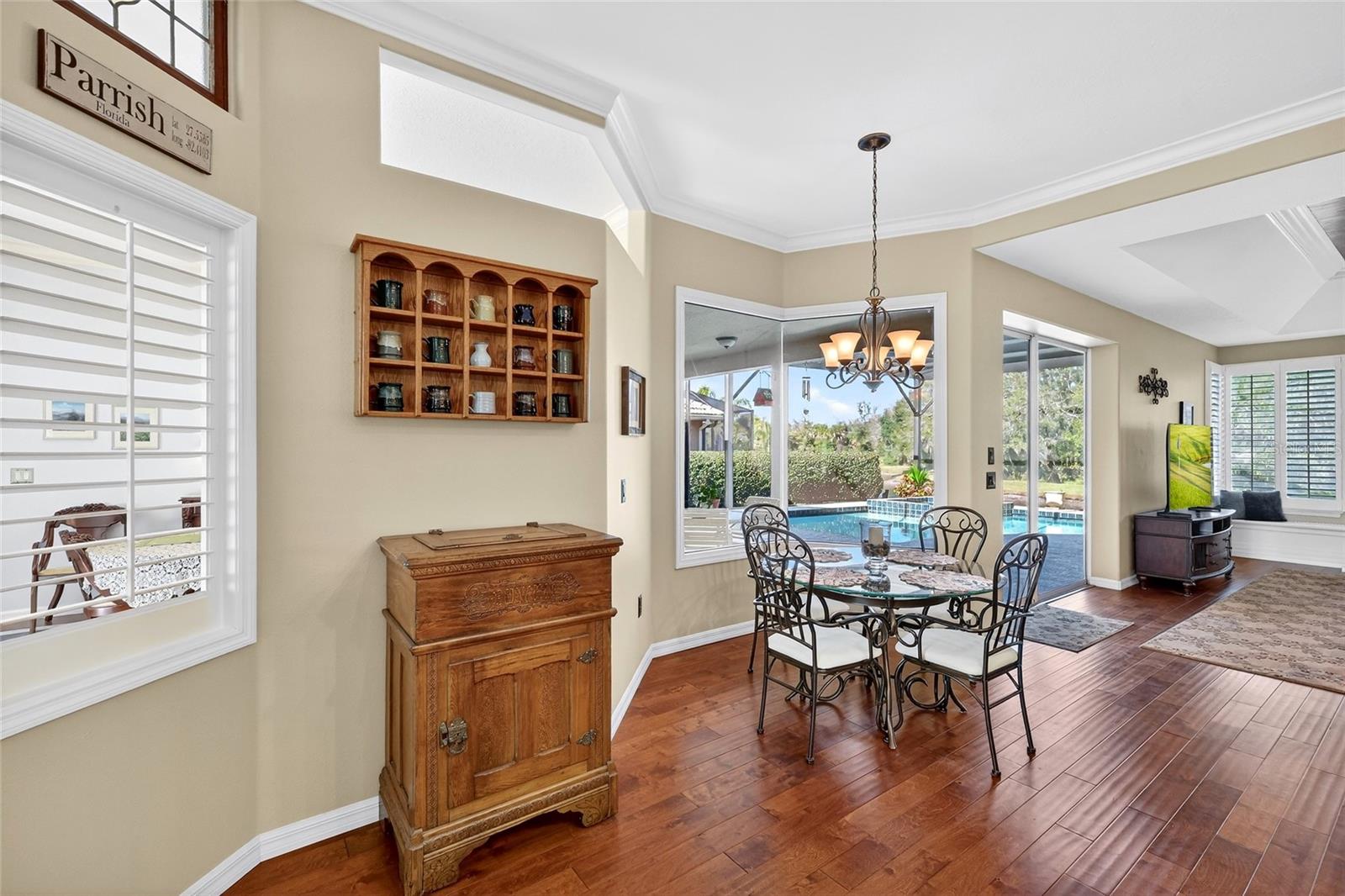 11908 OAK RIDGE DR