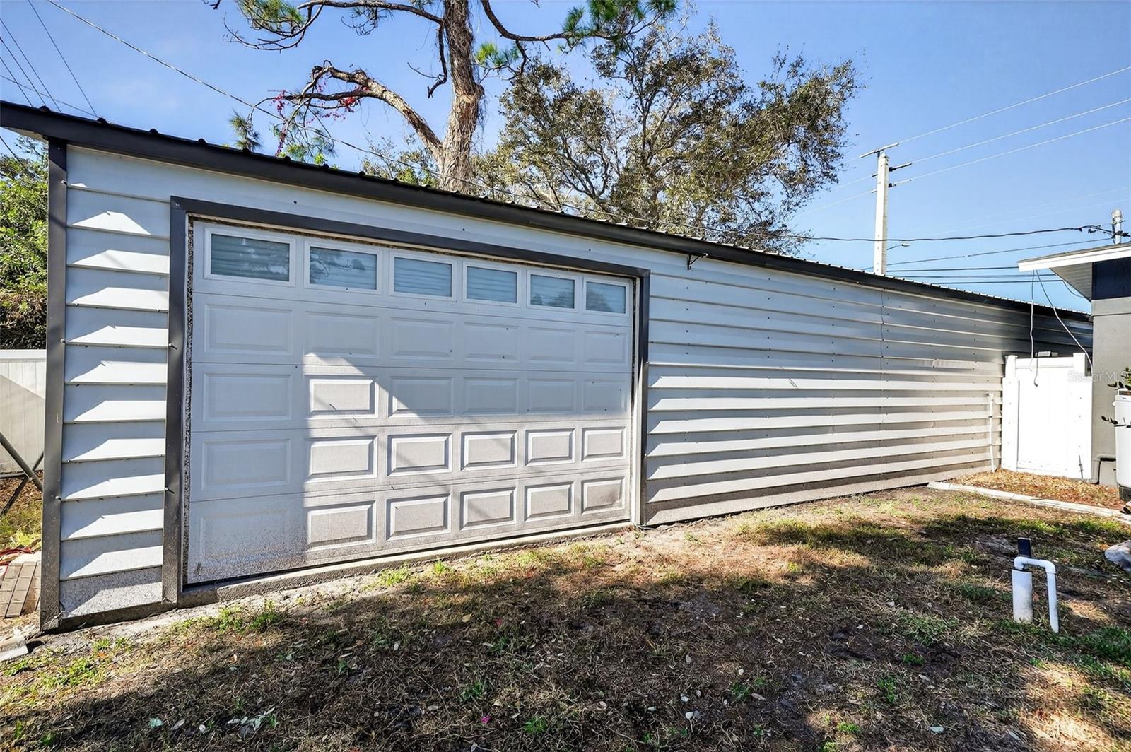 405 W SEMINOLE DR