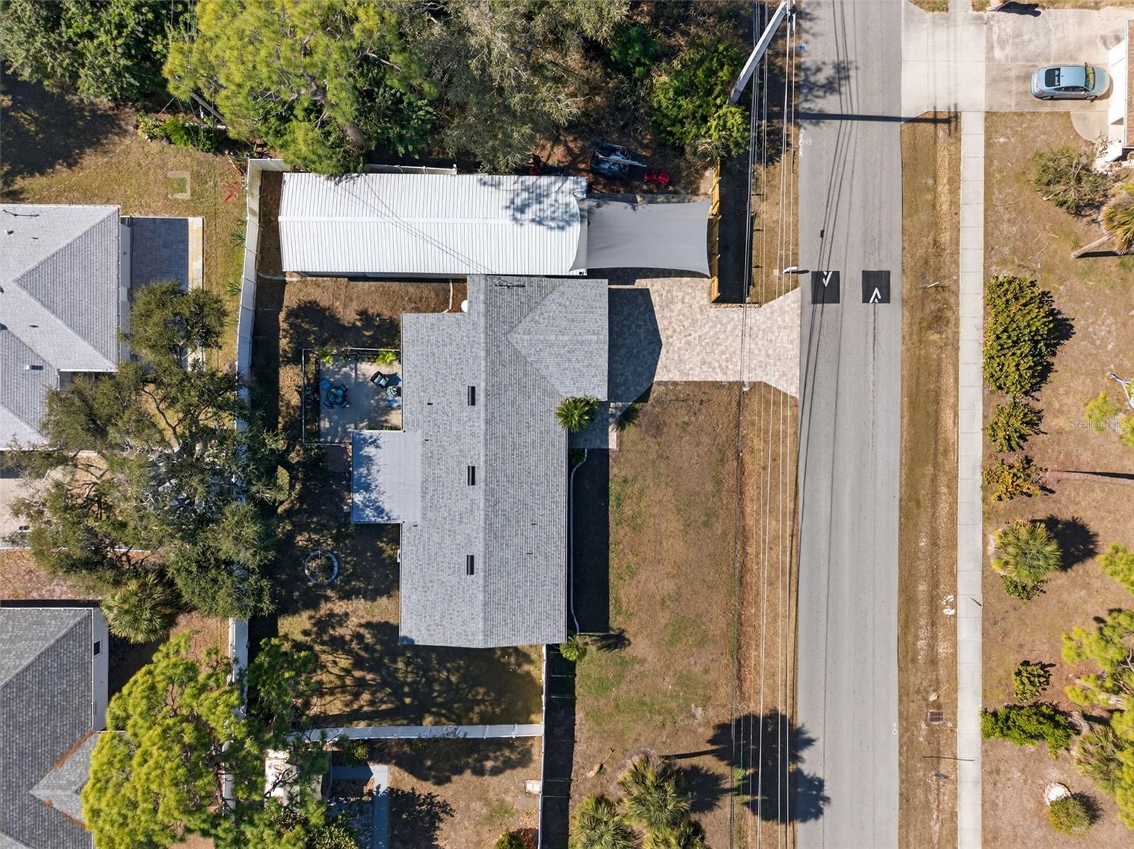 405 W SEMINOLE DR
