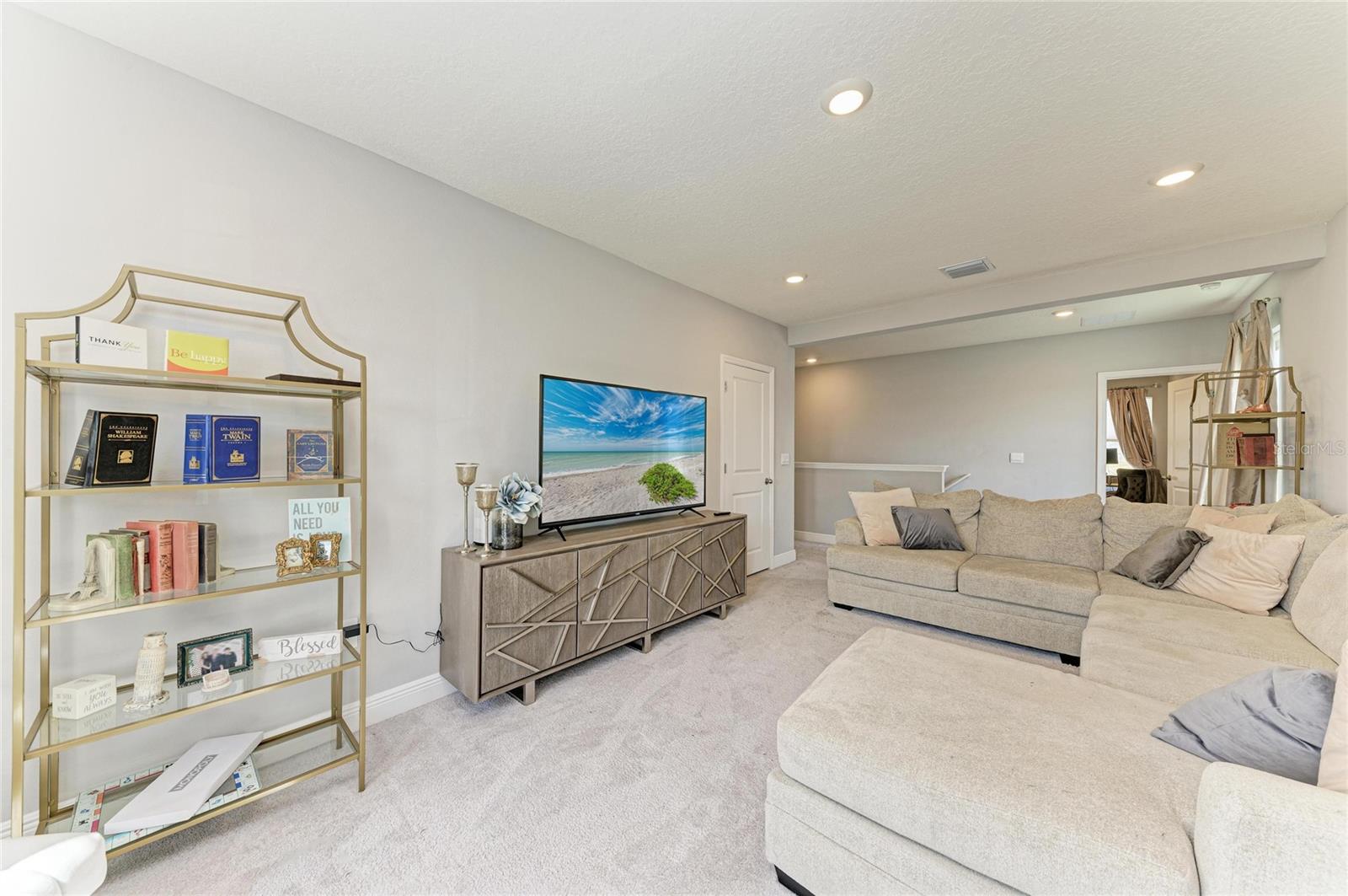 5238 GROVE MILL LOOP