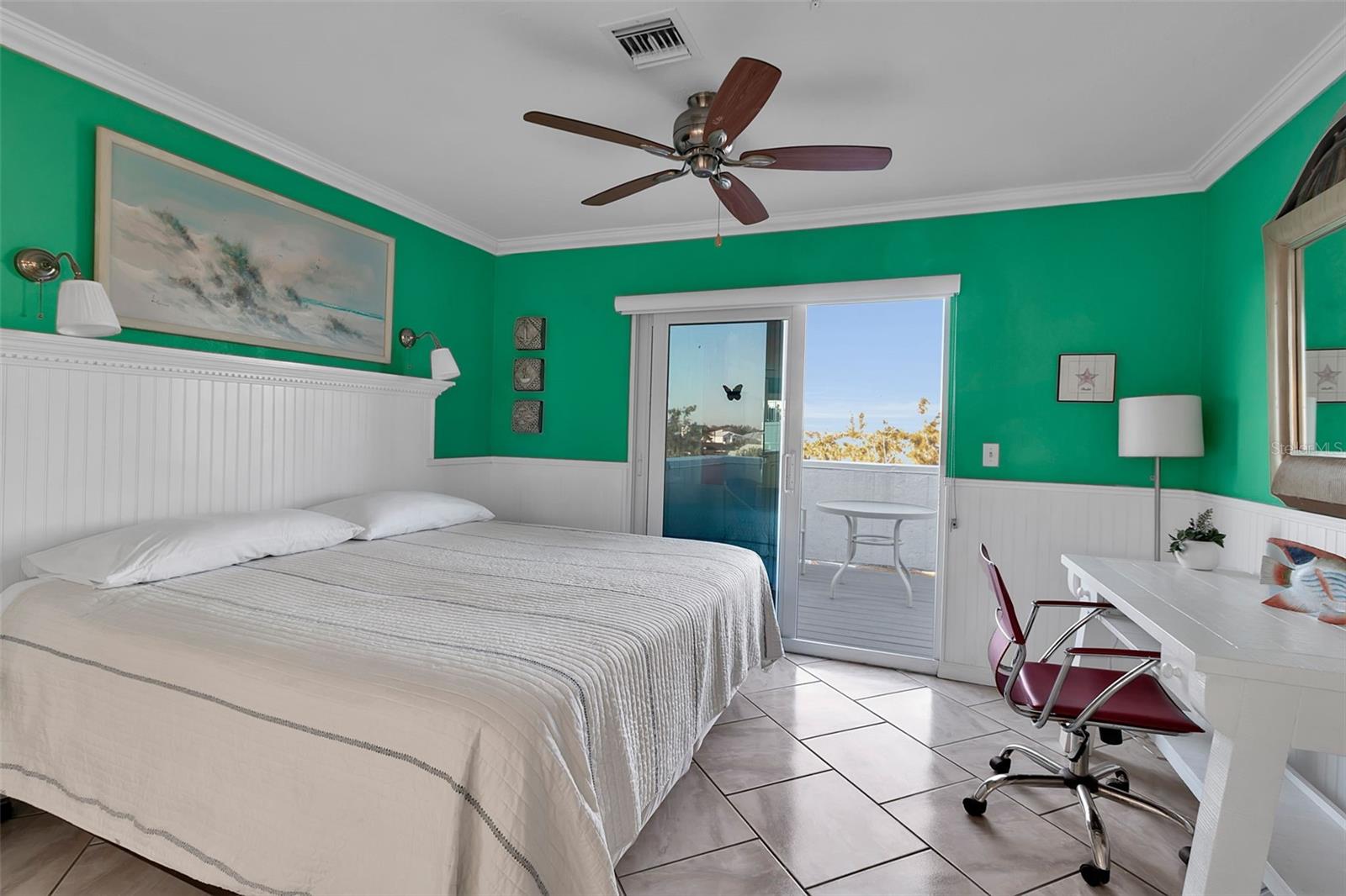 5322 CALLE DE LA SIESTA