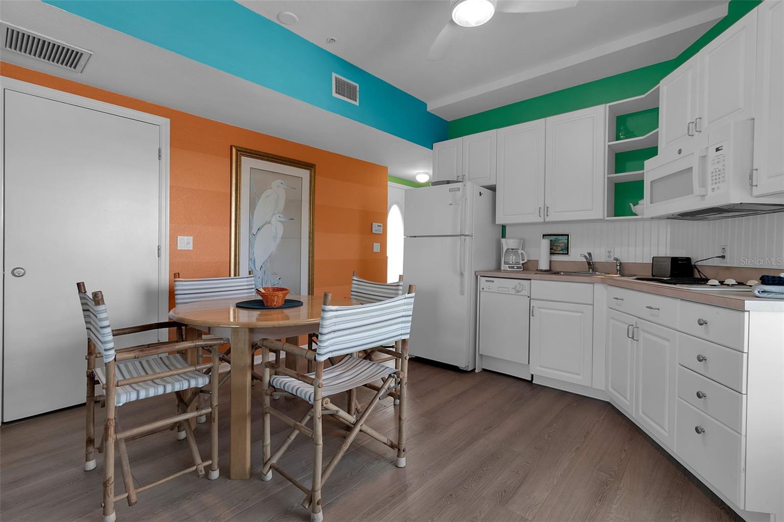 5322 CALLE DE LA SIESTA
