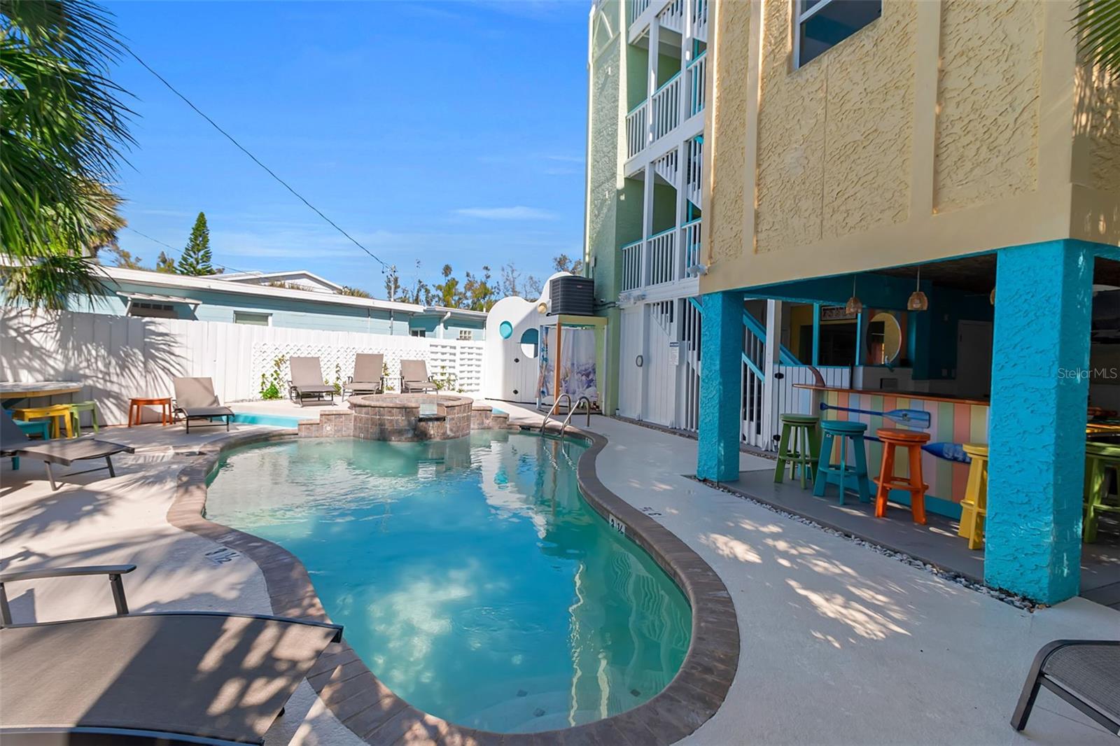 5322 CALLE DE LA SIESTA