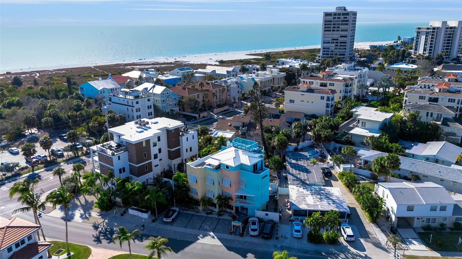 5322 CALLE DE LA SIESTA