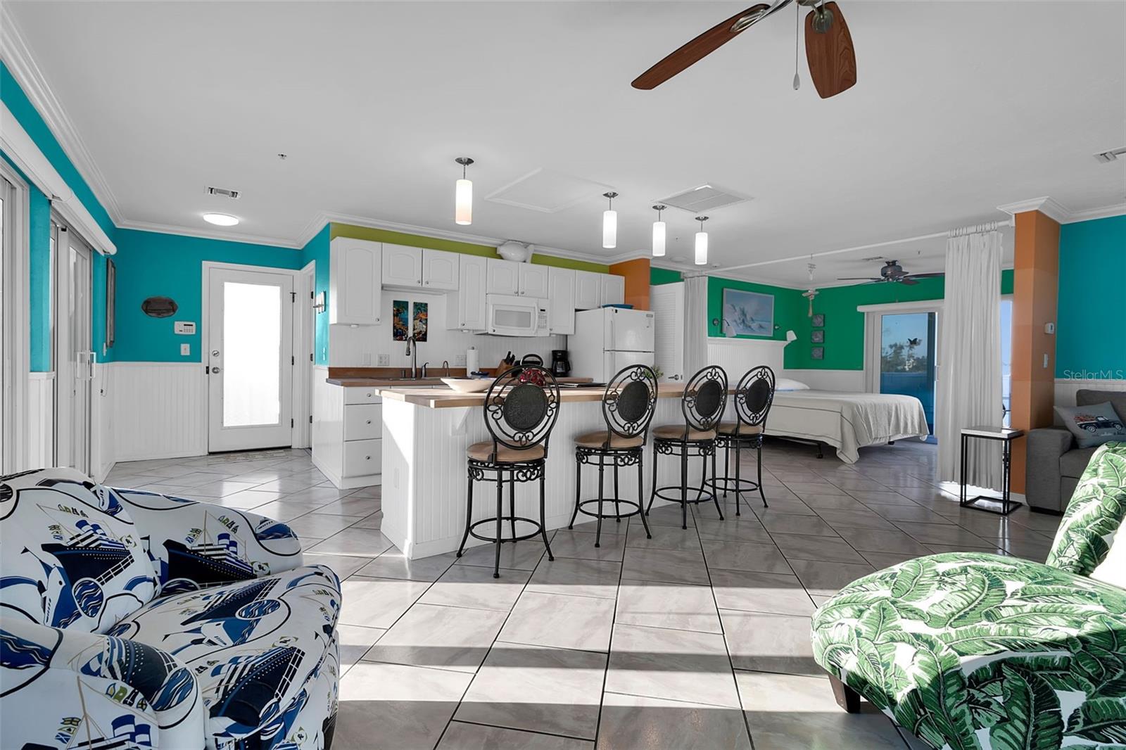 5322 CALLE DE LA SIESTA