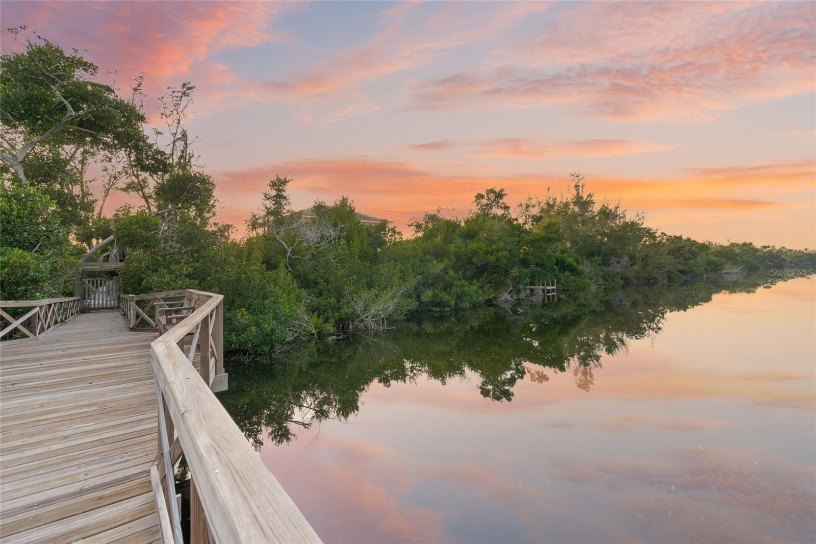 8560 HERON LAGOON CIR