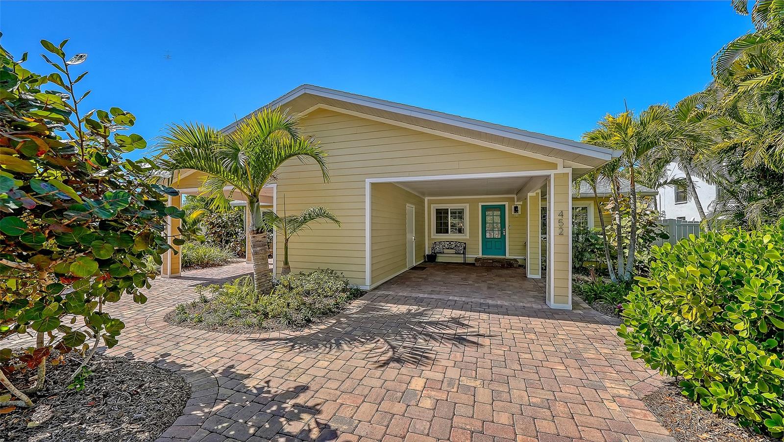 454 PALMETTO CT
