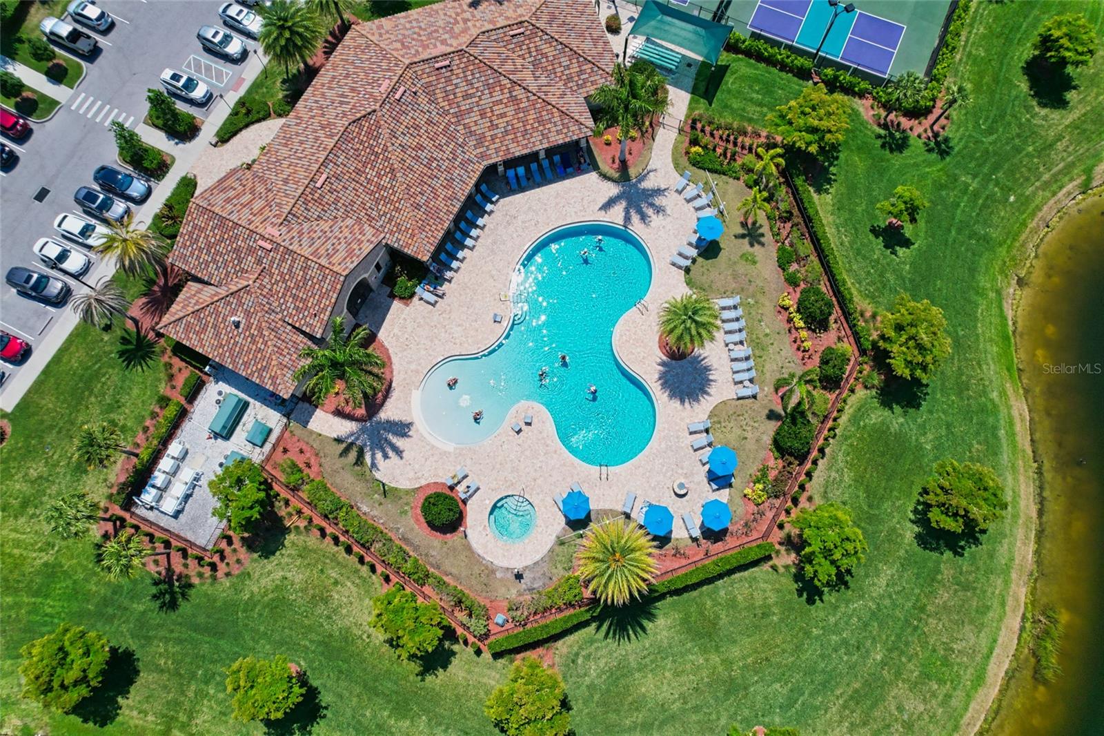 223 RIVER ENCLAVE CT