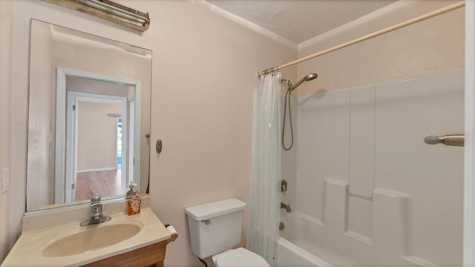 5237 TURTLE CREEK LN