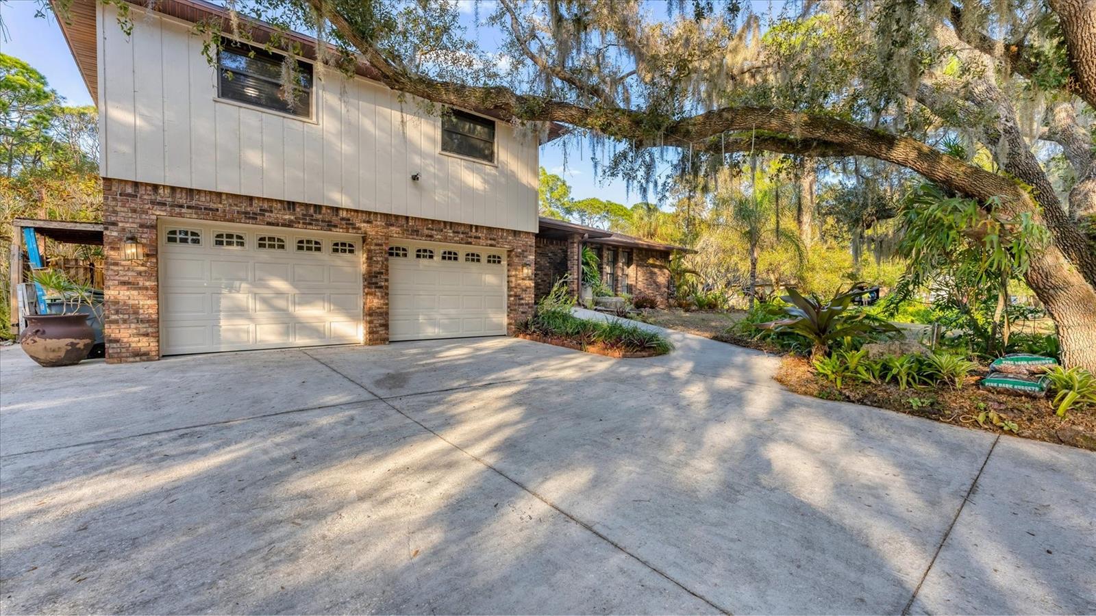 5237 TURTLE CREEK LN