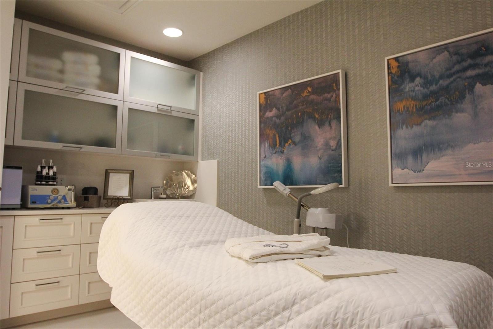 7959 MATERA CT