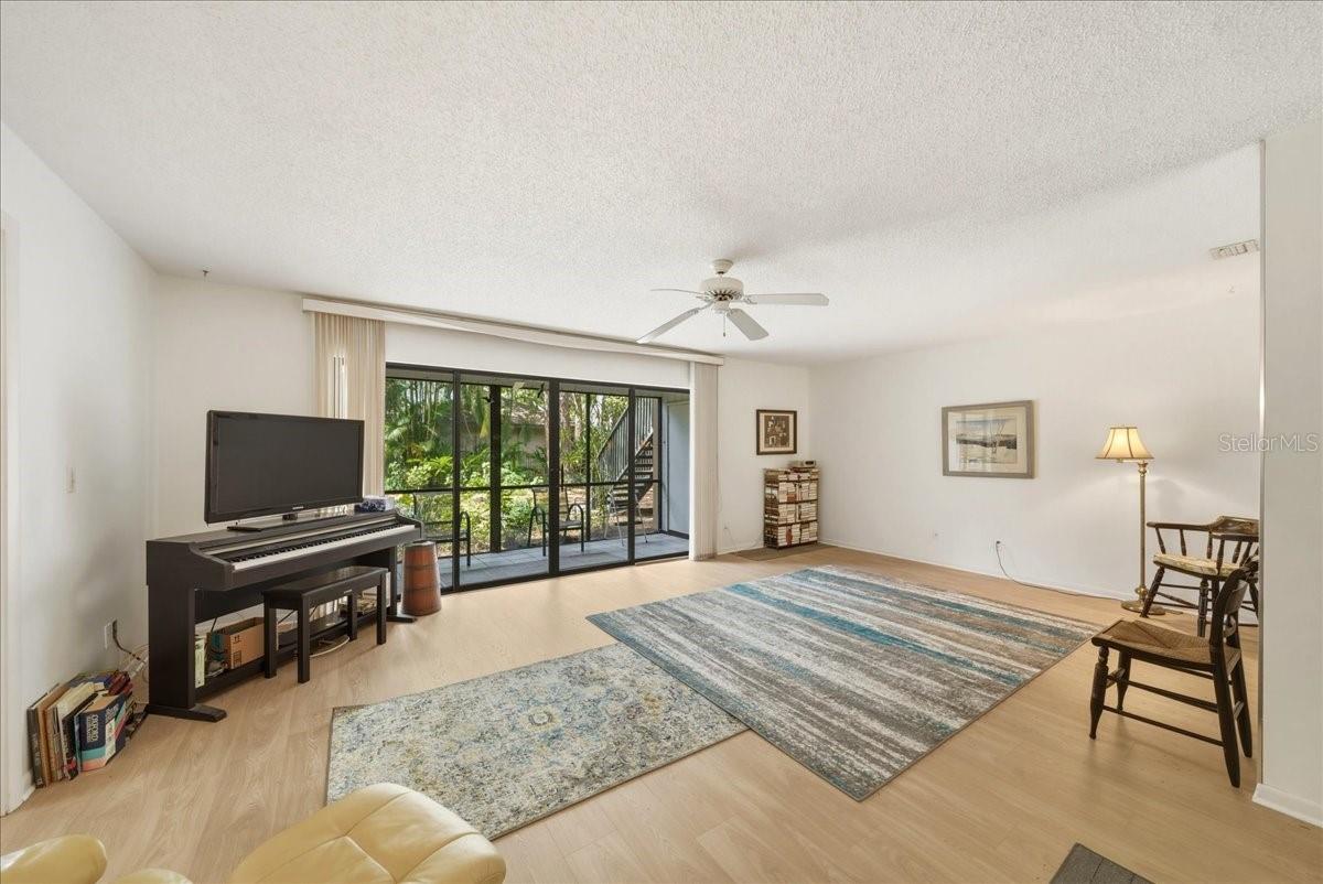 1711 PELICAN COVE RD #341