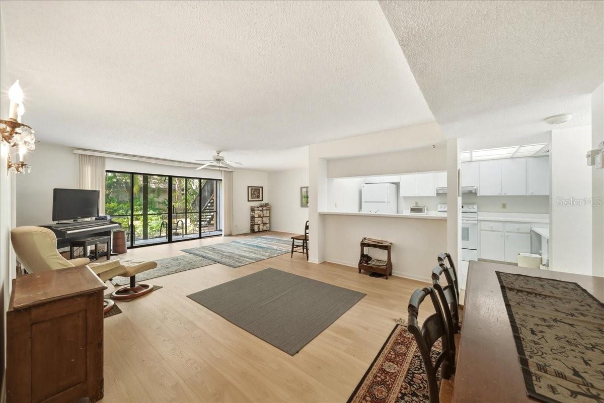 1711 PELICAN COVE RD #341