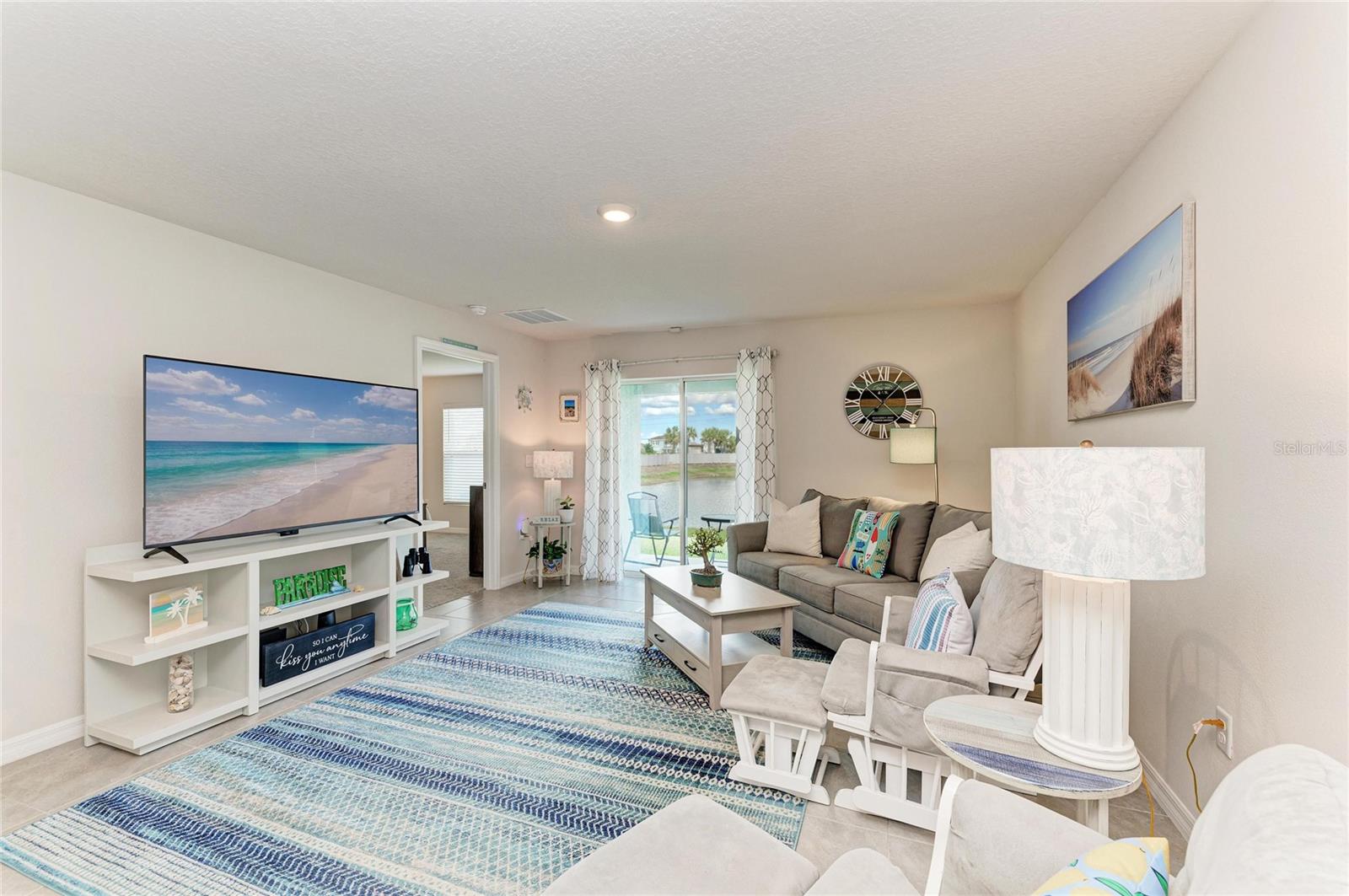 3915 DIRECT GREEN PL