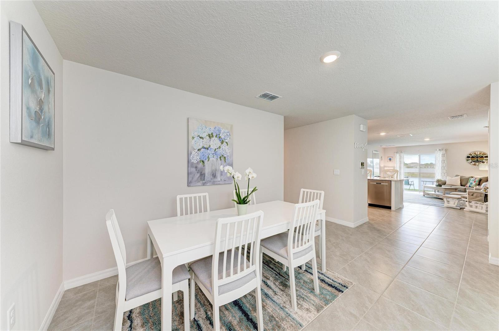 3915 DIRECT GREEN PL