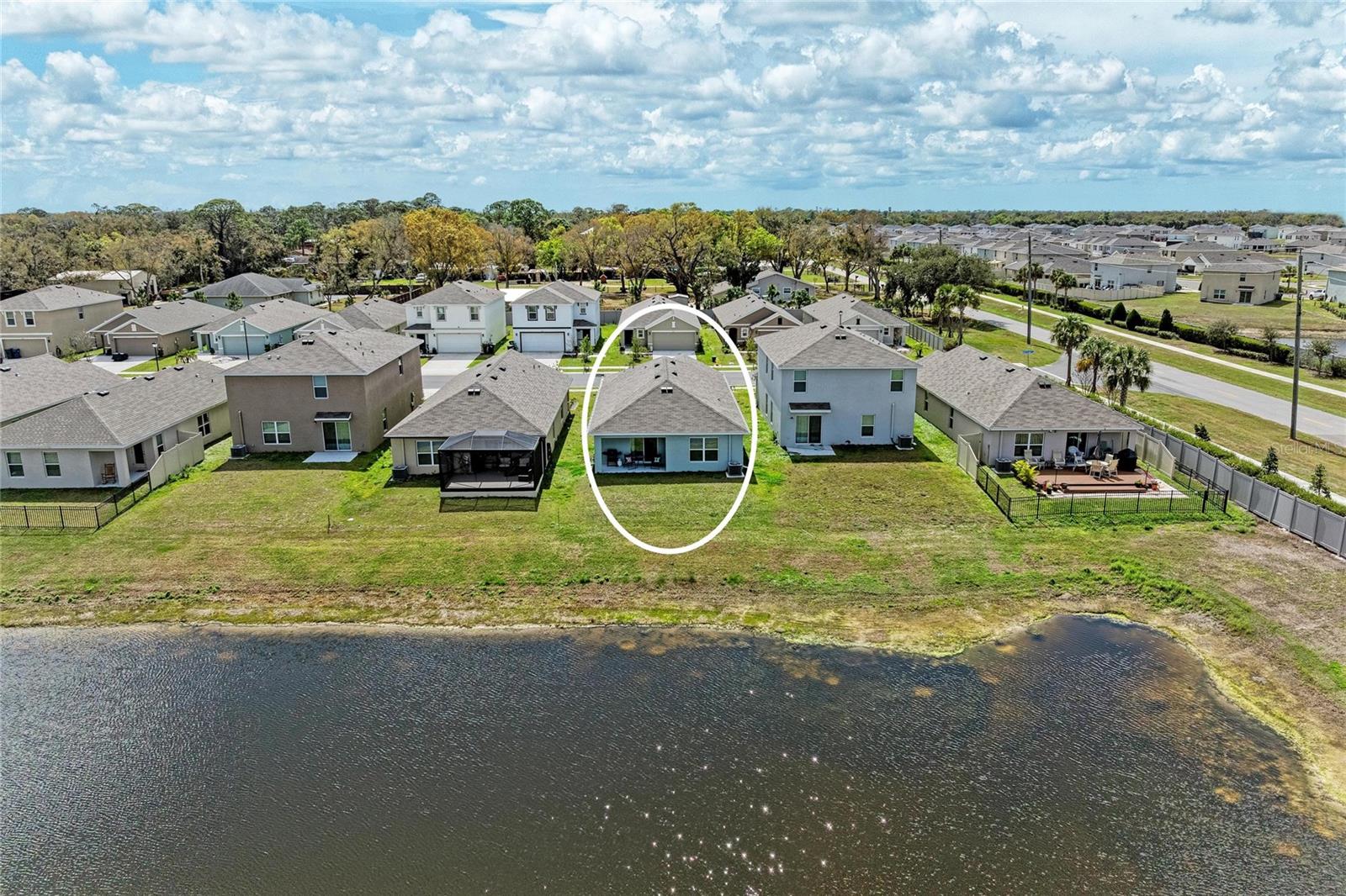 3915 DIRECT GREEN PL