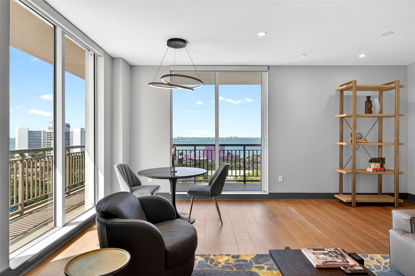 800 N TAMIAMI TRL #1217