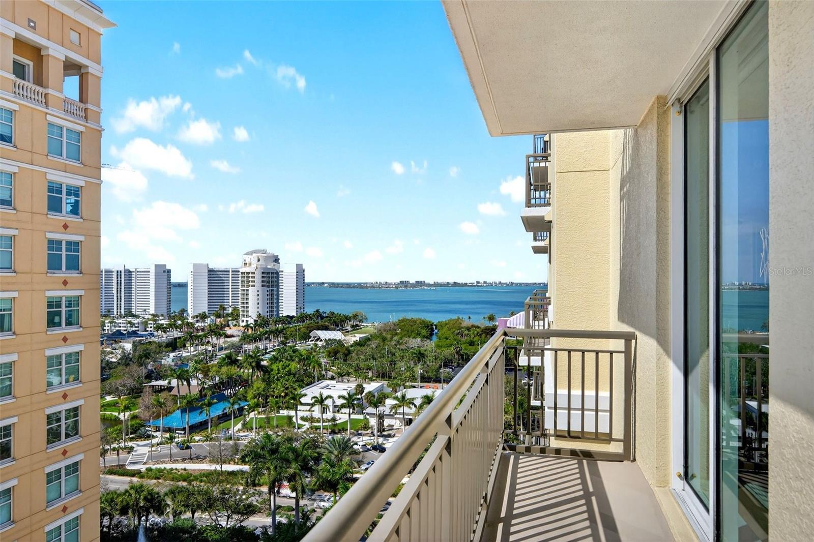 800 N TAMIAMI TRL #1217