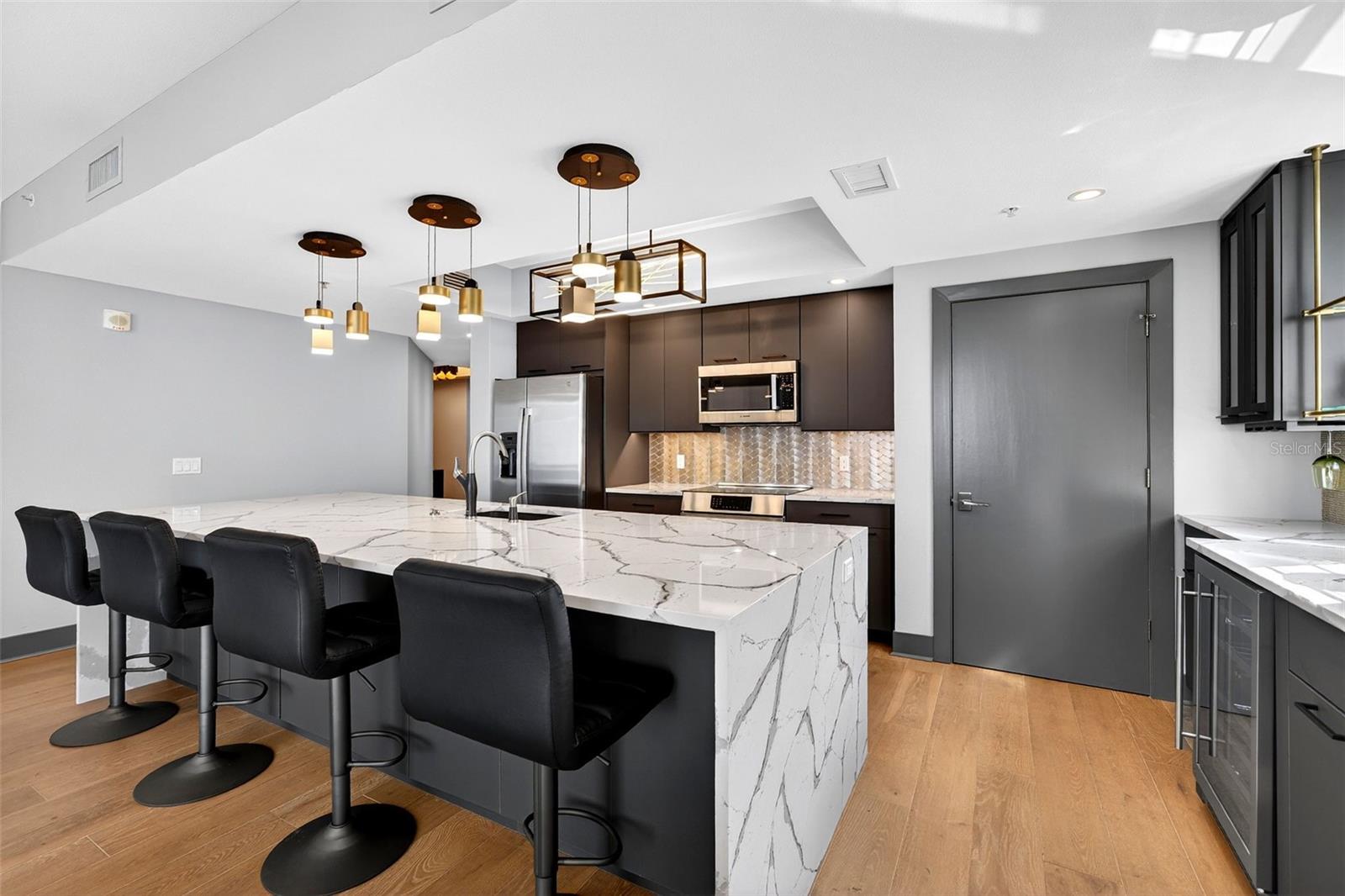 800 N TAMIAMI TRL #1217