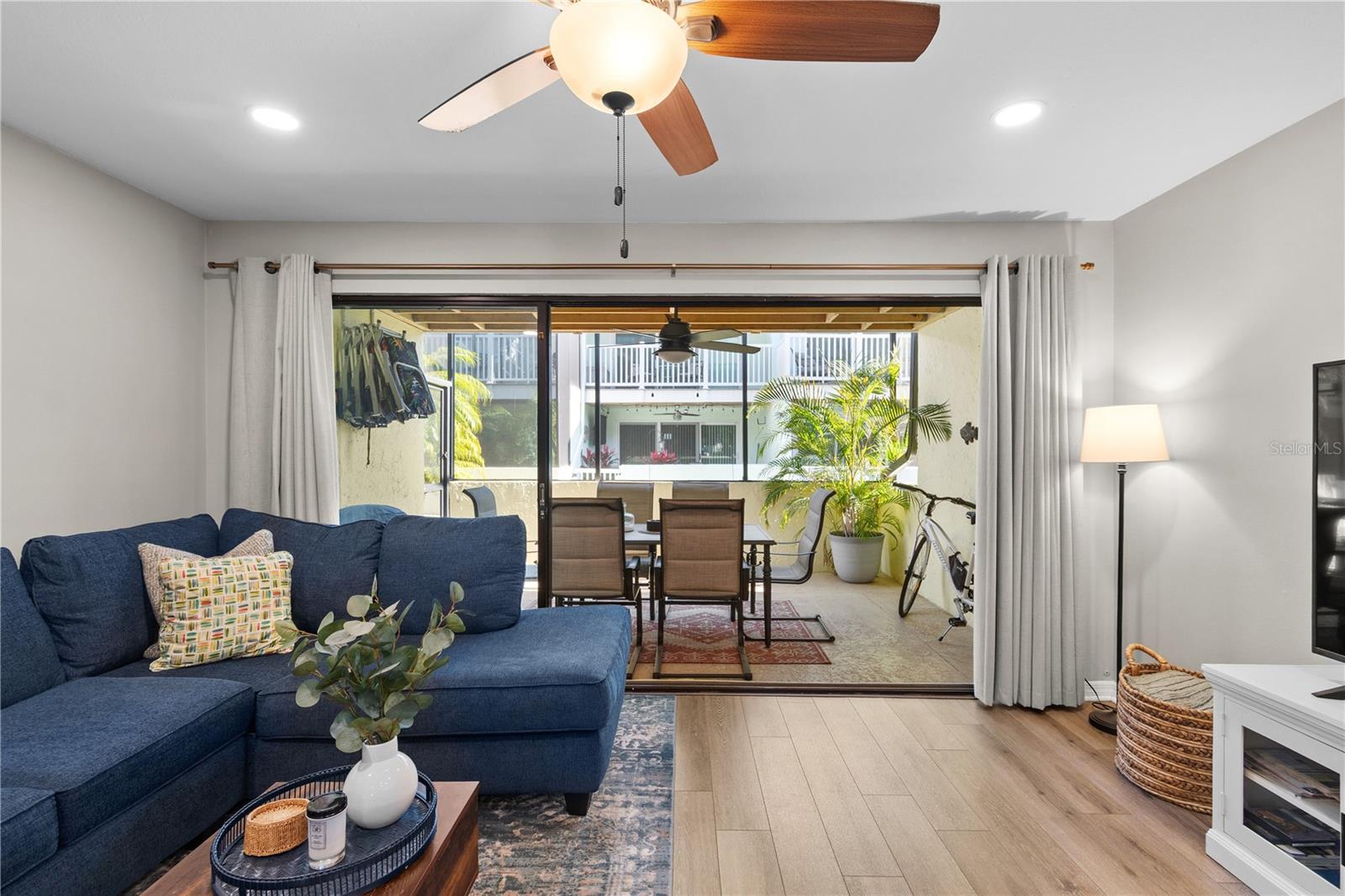 1752 STICKNEY POINT RD #102