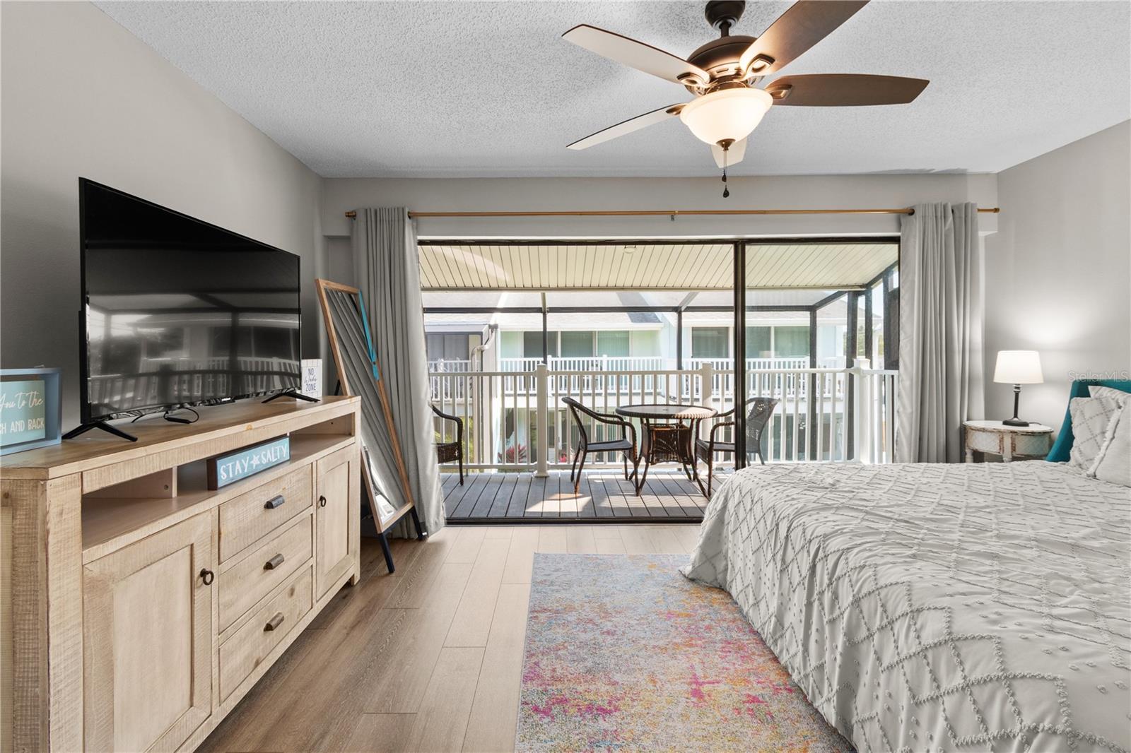 1752 STICKNEY POINT RD #102