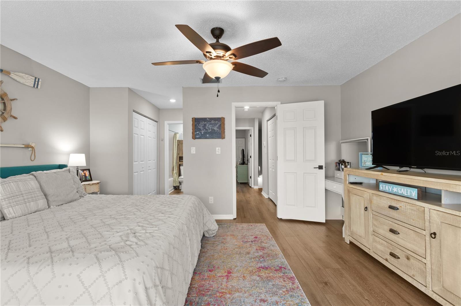 1752 STICKNEY POINT RD #102