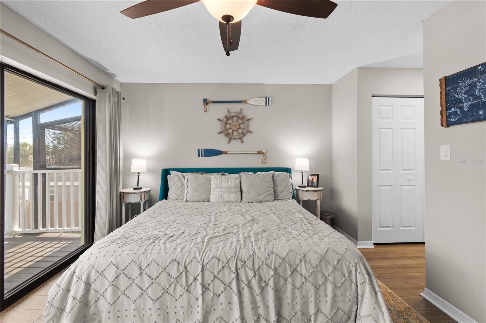 1752 STICKNEY POINT RD #102