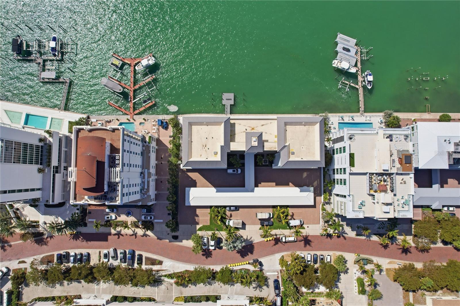 226 GOLDEN GATE PT #34