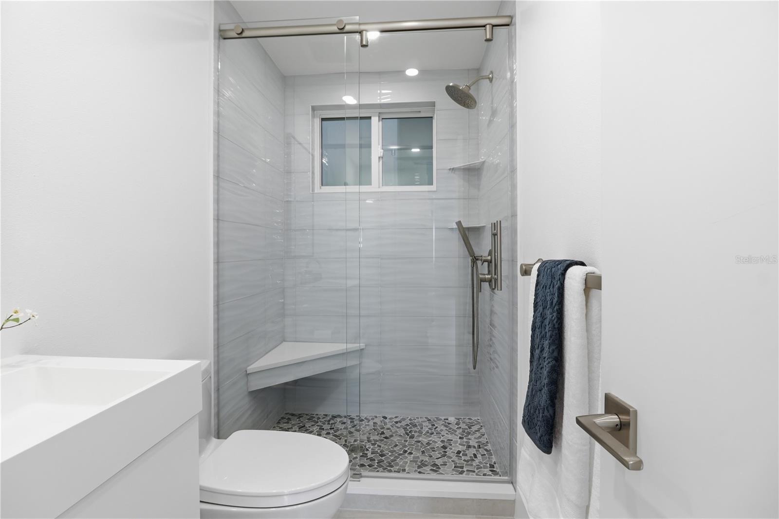 226 GOLDEN GATE PT #34