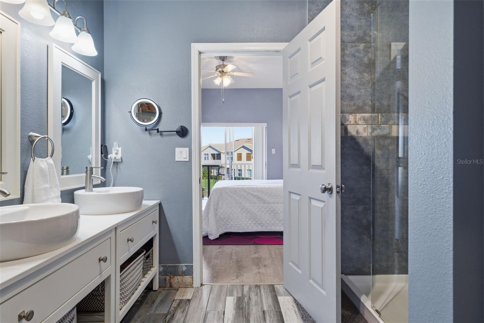 3758 PARKRIDGE CIR #24-201